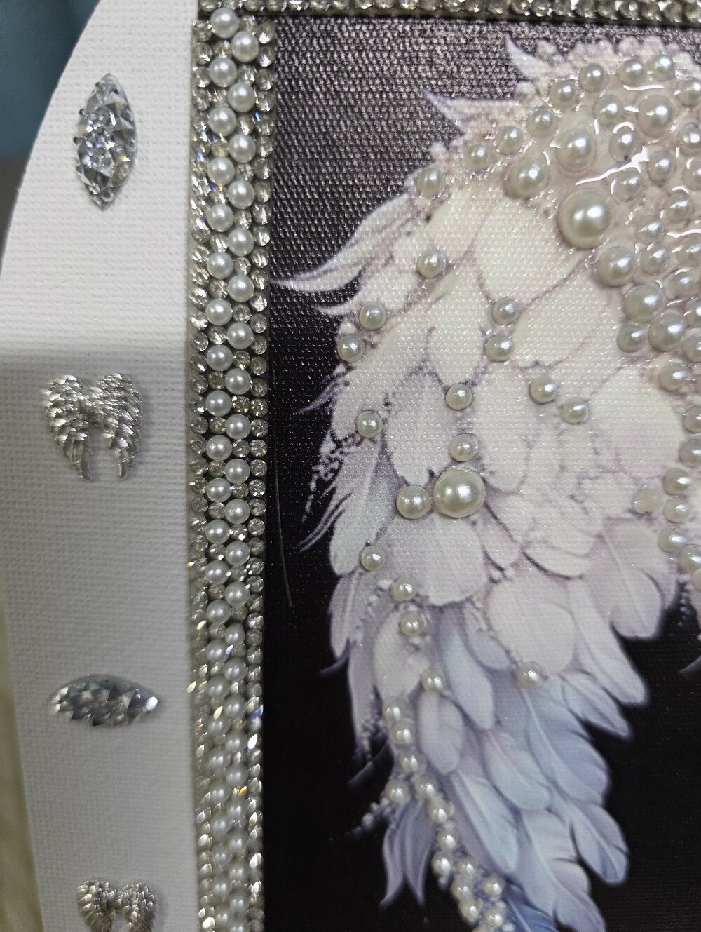 Pearl Angel Wing Art - Picture 3 of 4